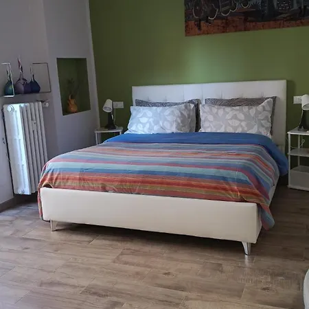 Ongi Etorri B&b- Ripamonti,tram 24 Per Ieo, Policlinico, Fondazione Prada,duomo Apartmán